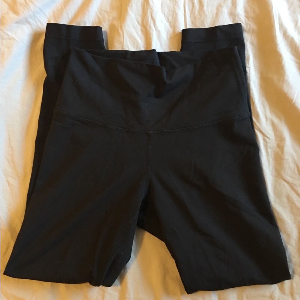 Lululemon Black Leggings - size 6